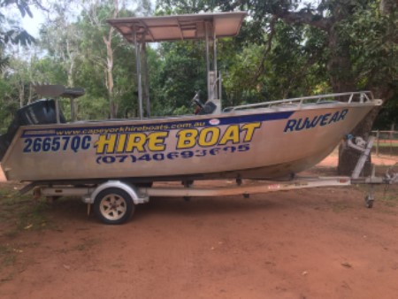 Cairns Custom hire boats with all the whistles
